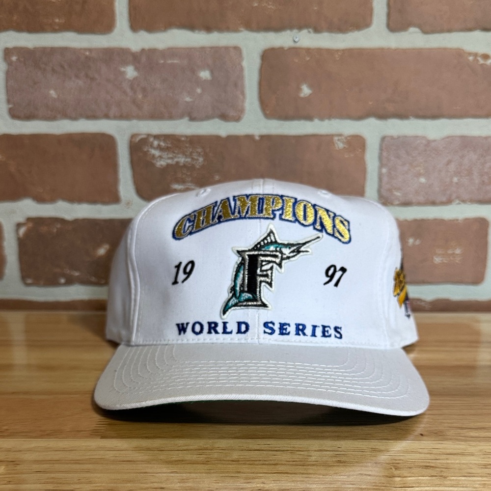 Florida Marlins 1997 World Series Champions SnapBack.